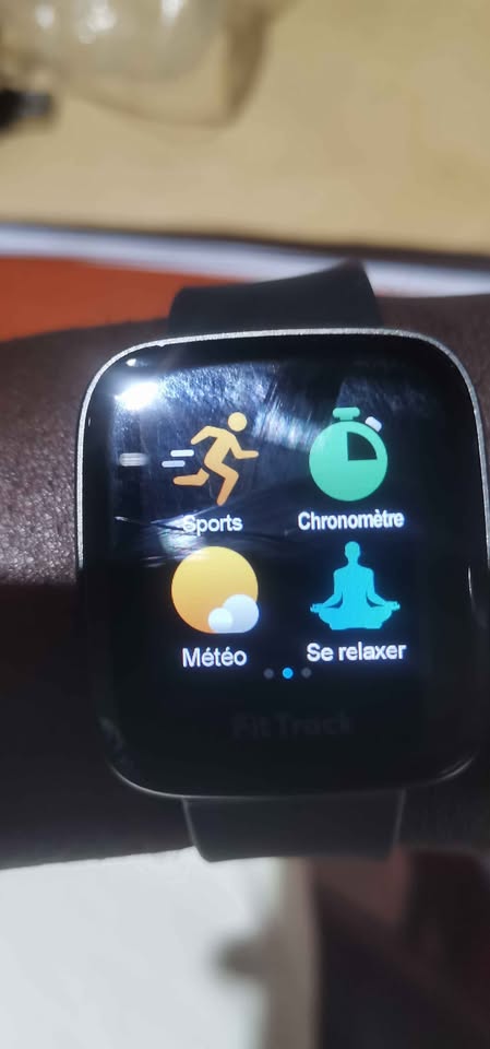 Montre connectée FitTrack – Suivi santé, sport & notifications  SENBONO